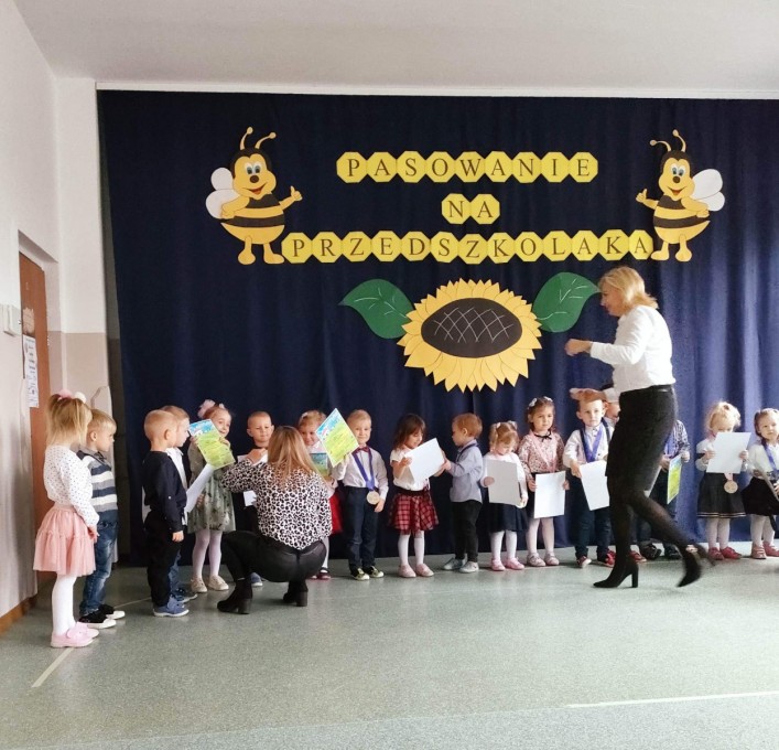 received_868076854375015