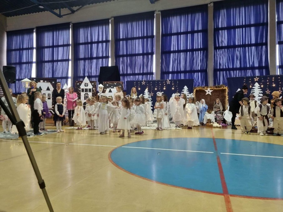 received_1511318189363623