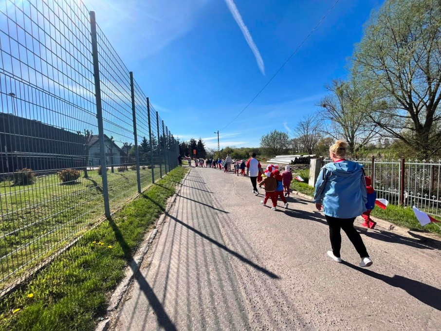 received_285079143861816