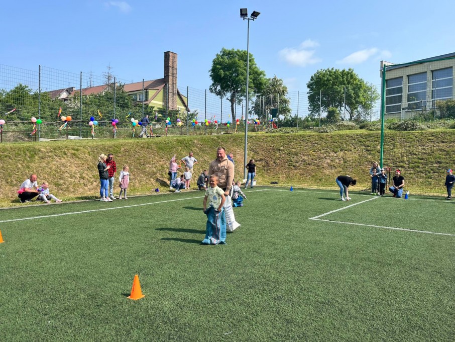 received_6791412967554305