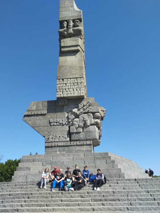 351591681_562804292593757_6725400546399883768_n