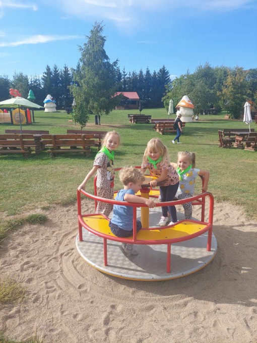 381427156_1060699384854803_3101484001409037755_n