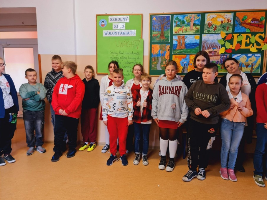 Szkoła do hymnu 2023