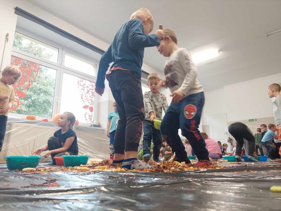 368086629_322486193805387_4213789352486470323_n