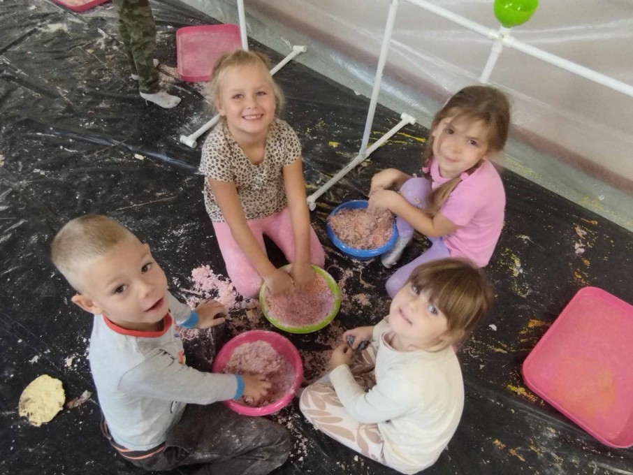 370221076_121696661037332_3653893449660017472_n