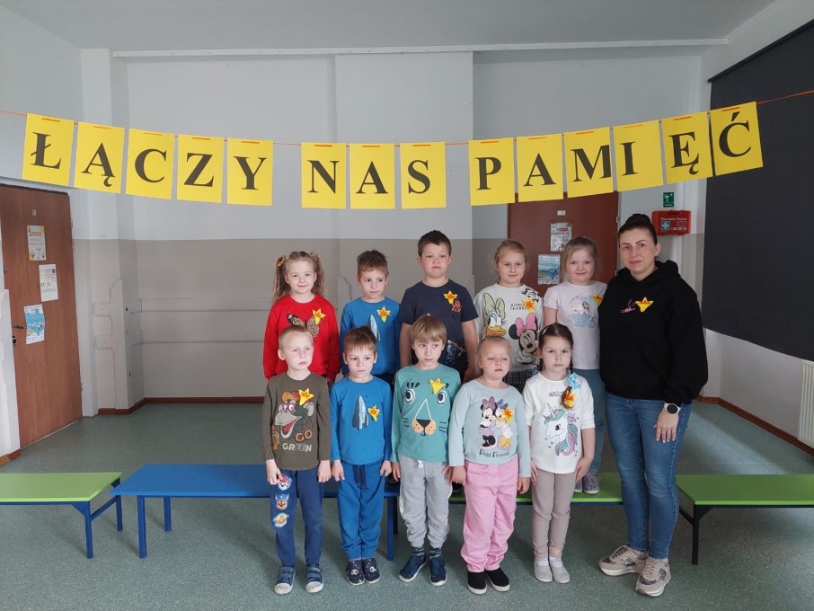 Łączy nas pamięć (13)