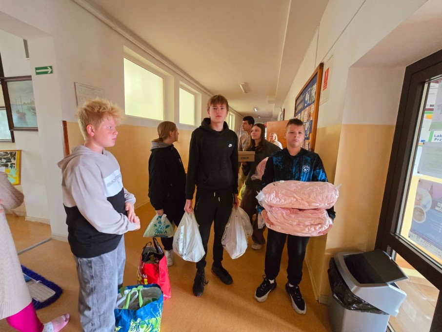 pomoc dla powodzian (3)