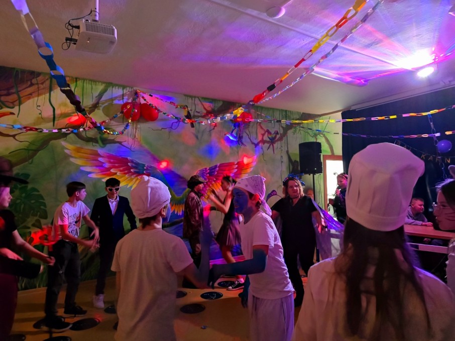 zabawa karnawałowa (4)