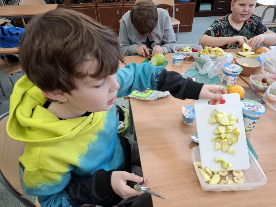 Piramida zdrowego żywienia (16)