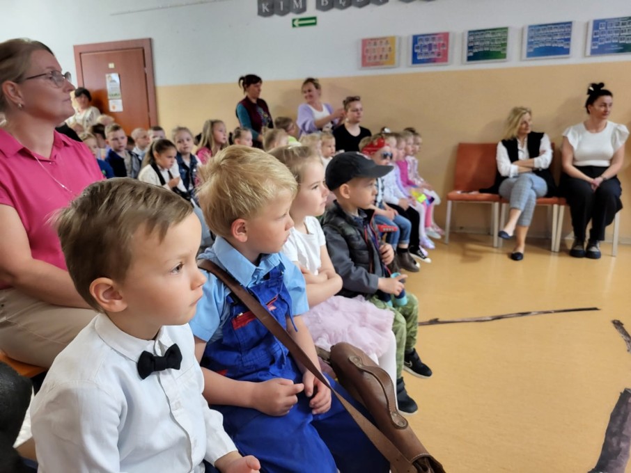 Festiwal zawodów w przedszkolu (5)