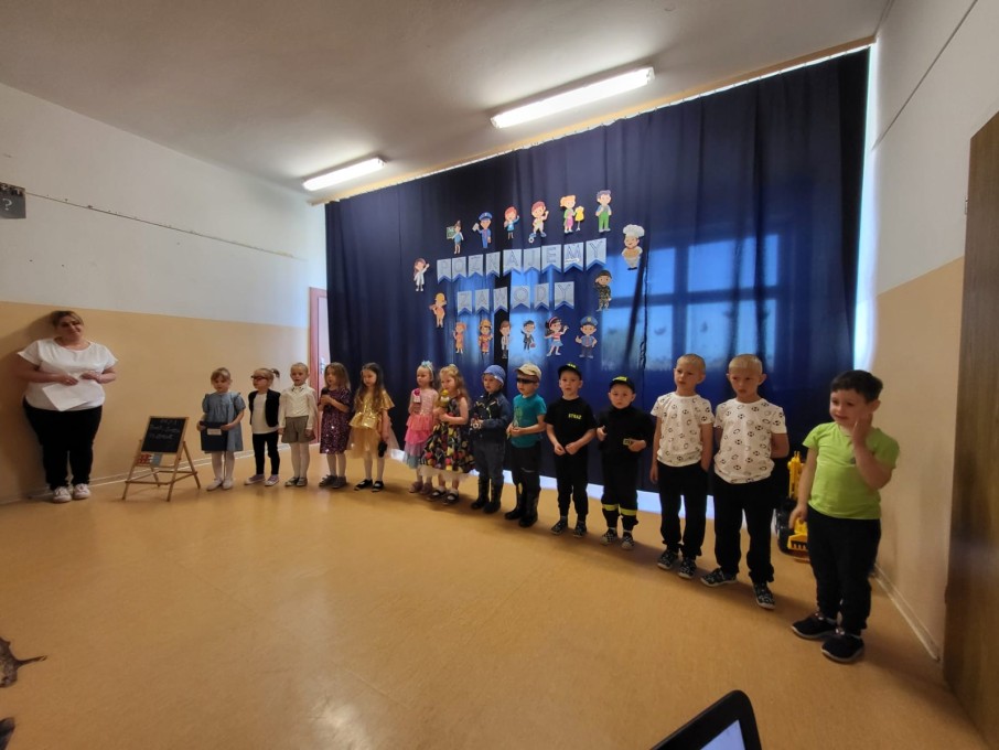 Festiwal zawodów w przedszkolu (8)