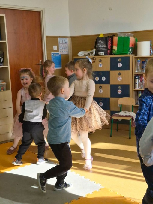 719c2baa93d2f448a8ec2963e8360033 (16)